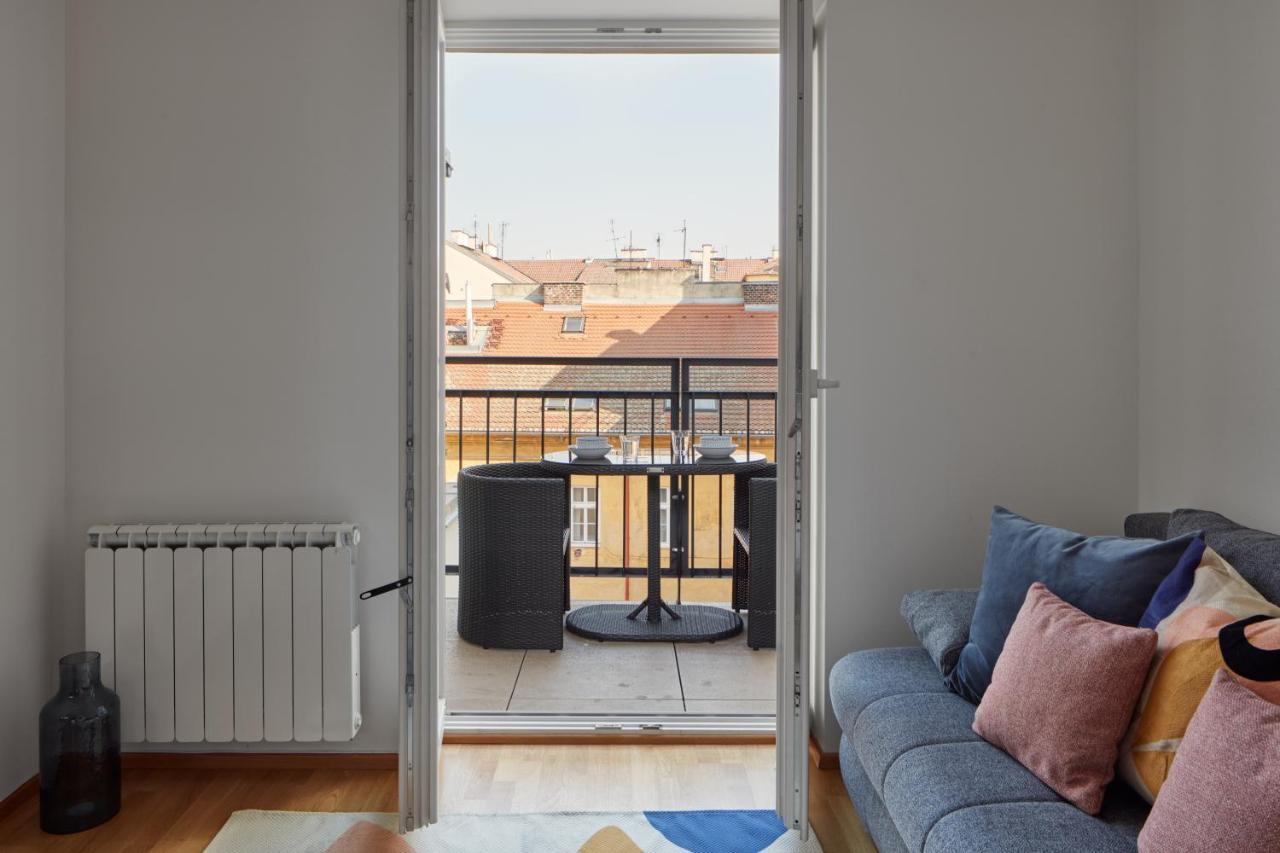 Bright Apartment In New Town By Prague Days Esterno foto