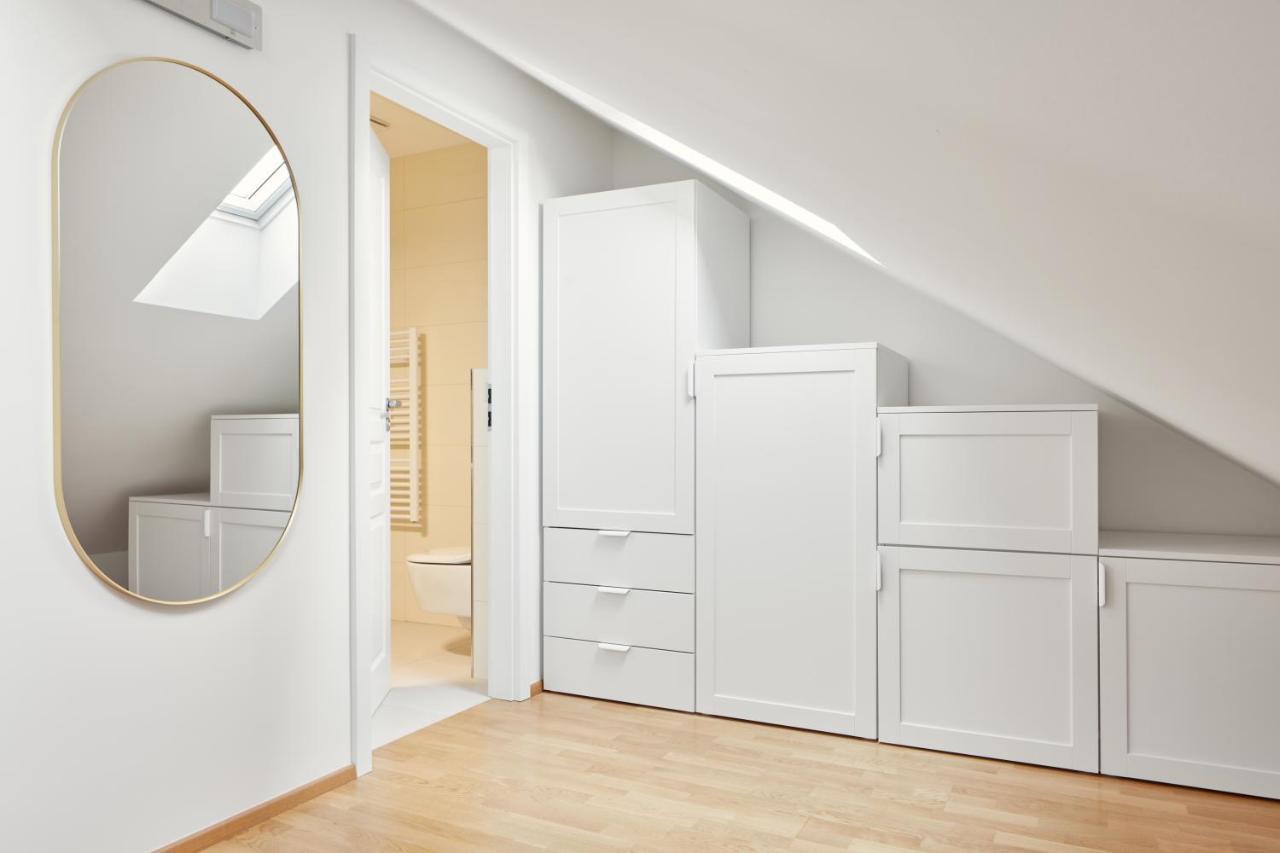Bright Apartment In New Town By Prague Days Esterno foto